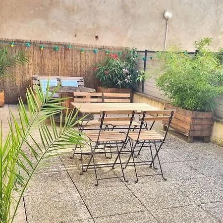 Daire Quiet City-center Terrace Nancy